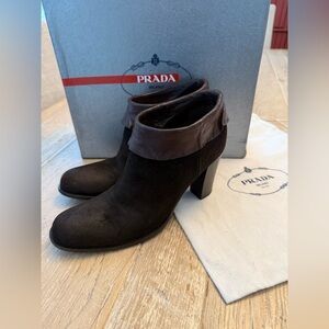 Prada Women's Brown Ankle Boots Box Dist Bag EUC 38.5 US 8.5